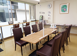 ＦＡＣＥ２１・メイン